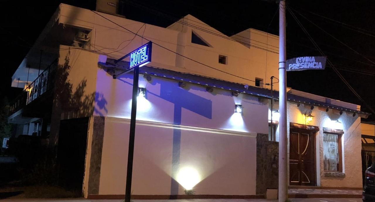 Divina Presencia Hotel Cafayate Exterior foto